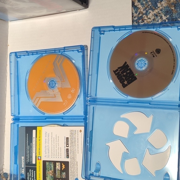 Misc. Titles Lot of 6 Blu Ray DVD's - Used Mixed Genres - Picture 6 of 8